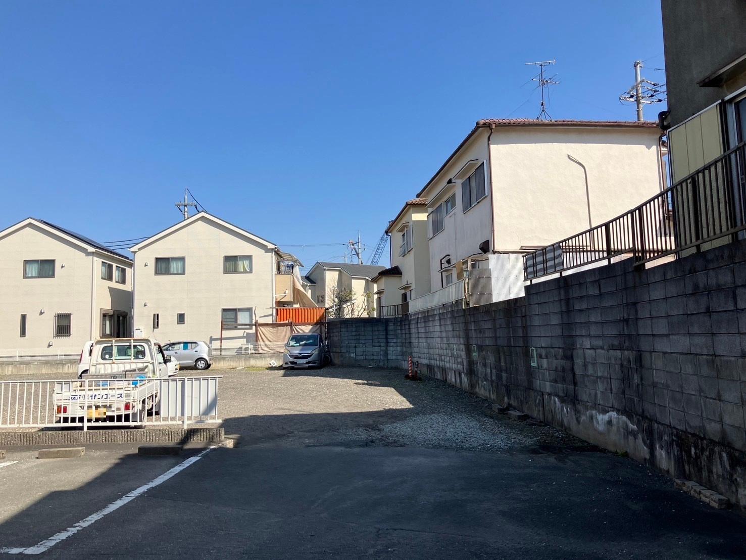 前川パーキングの外観・駐車場イメージ2枚目