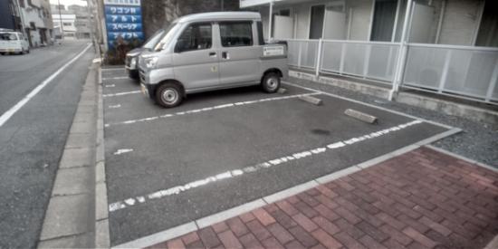 八幡駅前(41650)の外観・駐車場イメージ1枚目