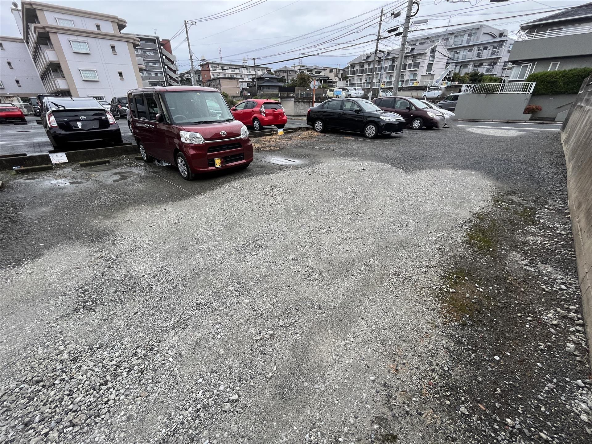 ジョイフル大浦パーキングの外観・駐車場イメージ2枚目