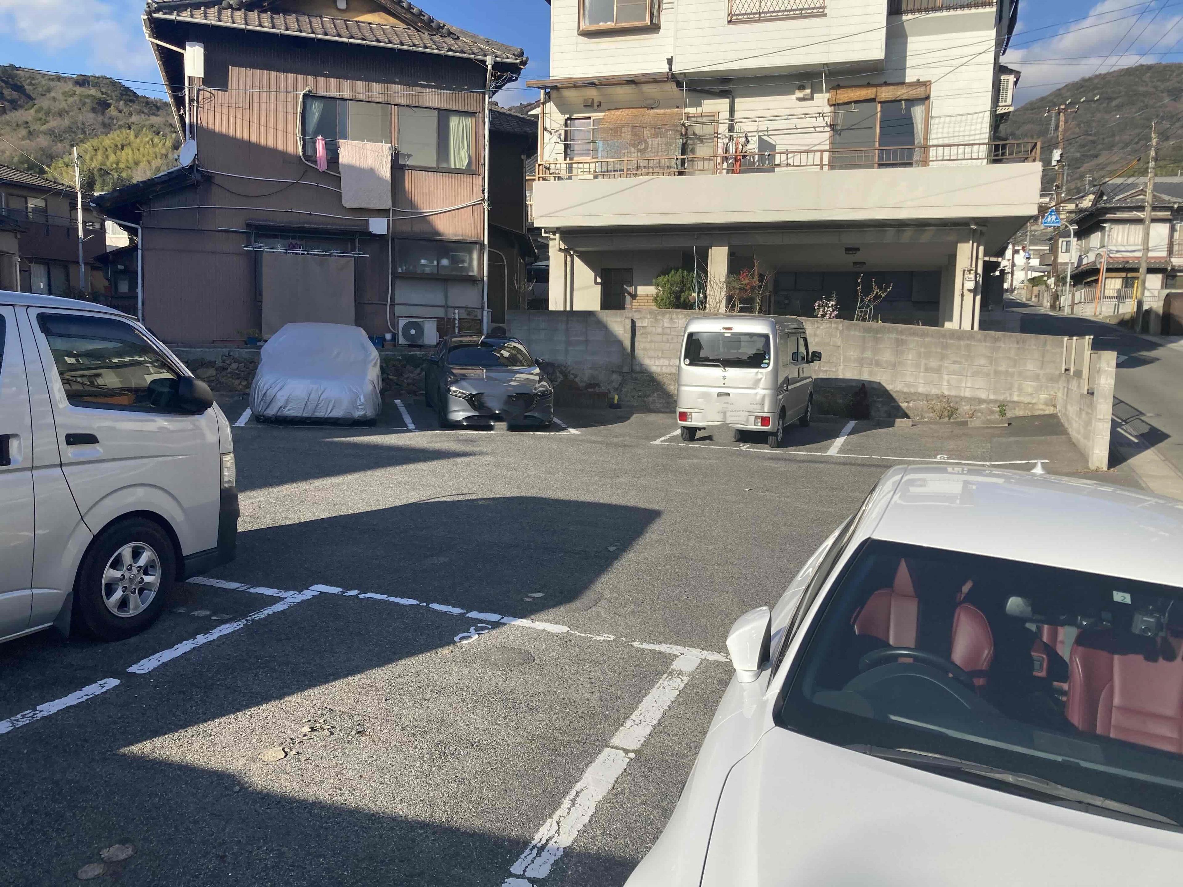 辰川　休場駐車場の外観・駐車場イメージ2枚目