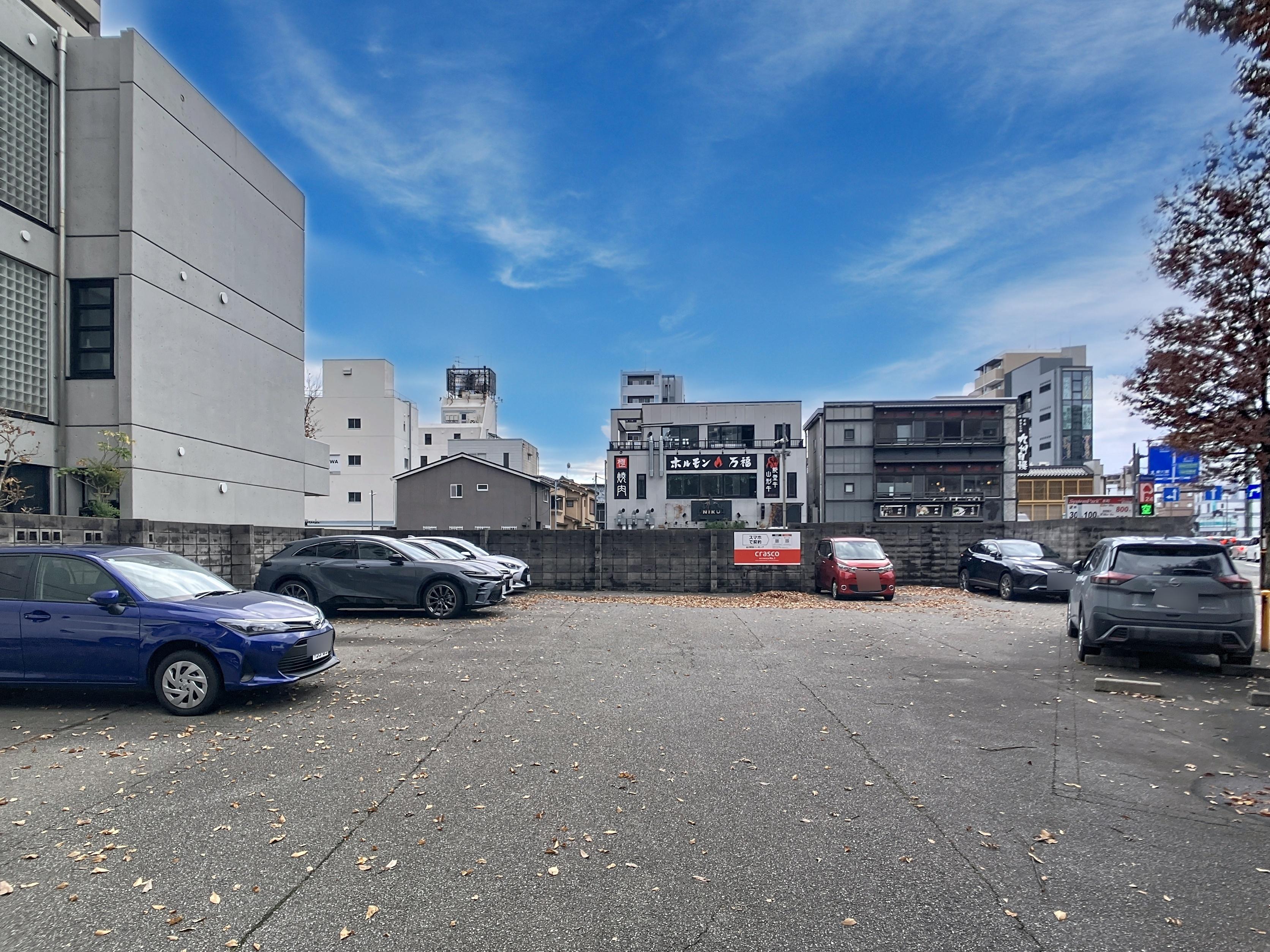 金沢駅前パーキングの外観・駐車場イメージ1枚目