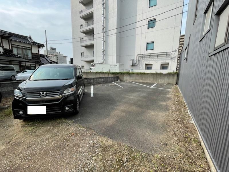 富安1丁目9駐車場の外観・駐車場イメージ3枚目