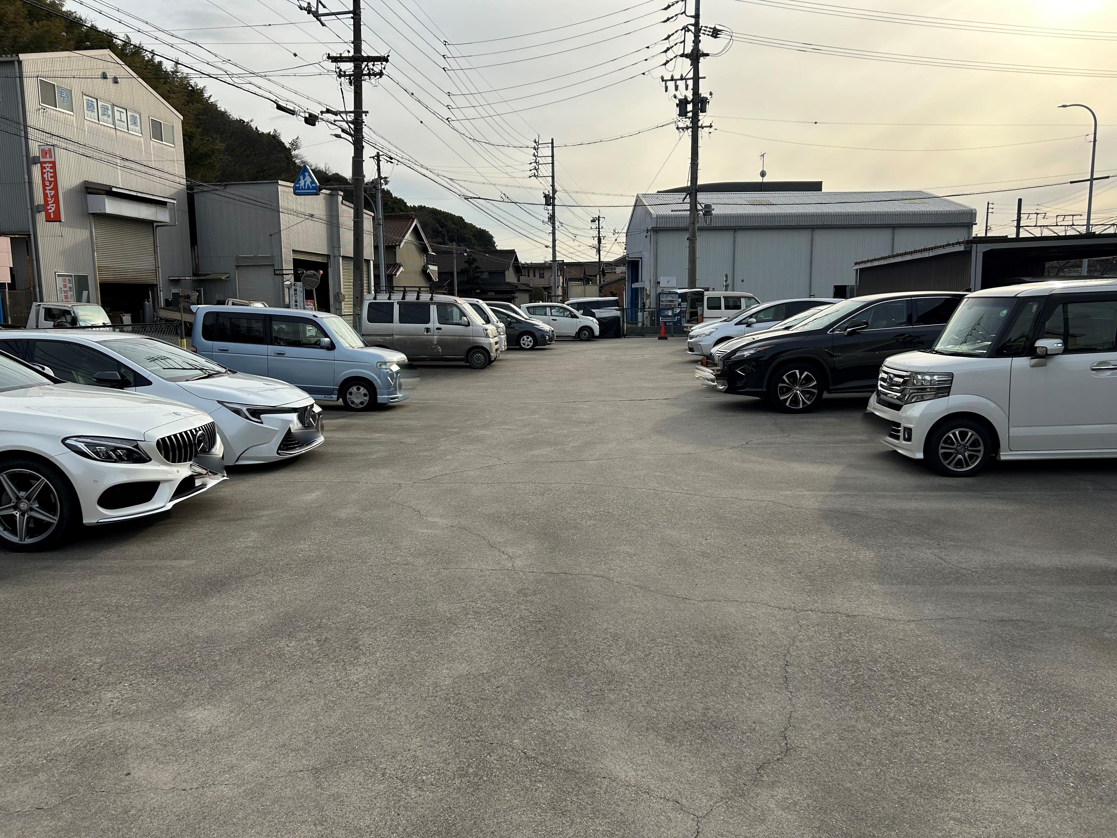 000003の外観・駐車場イメージ1枚目