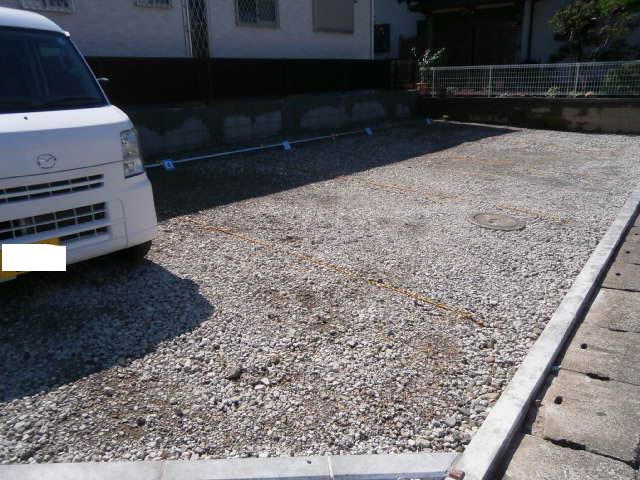 スカイ原駐車場の外観・駐車場イメージ2枚目