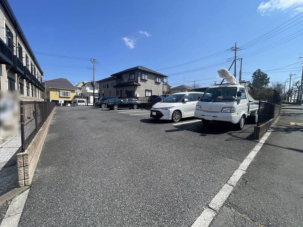 明日香(31371)の外観・駐車場イメージ1枚目