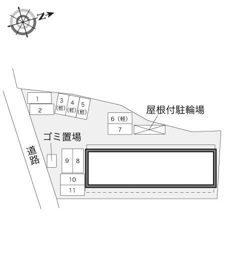ファミーユⅢ(31332)の駐車配置図