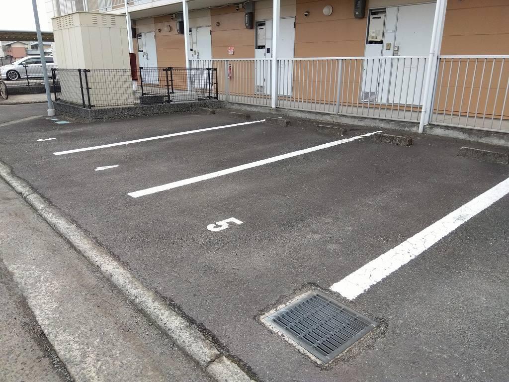 Ｈ・Ｙ・Ⅲ(16691)の外観・駐車場イメージ2枚目
