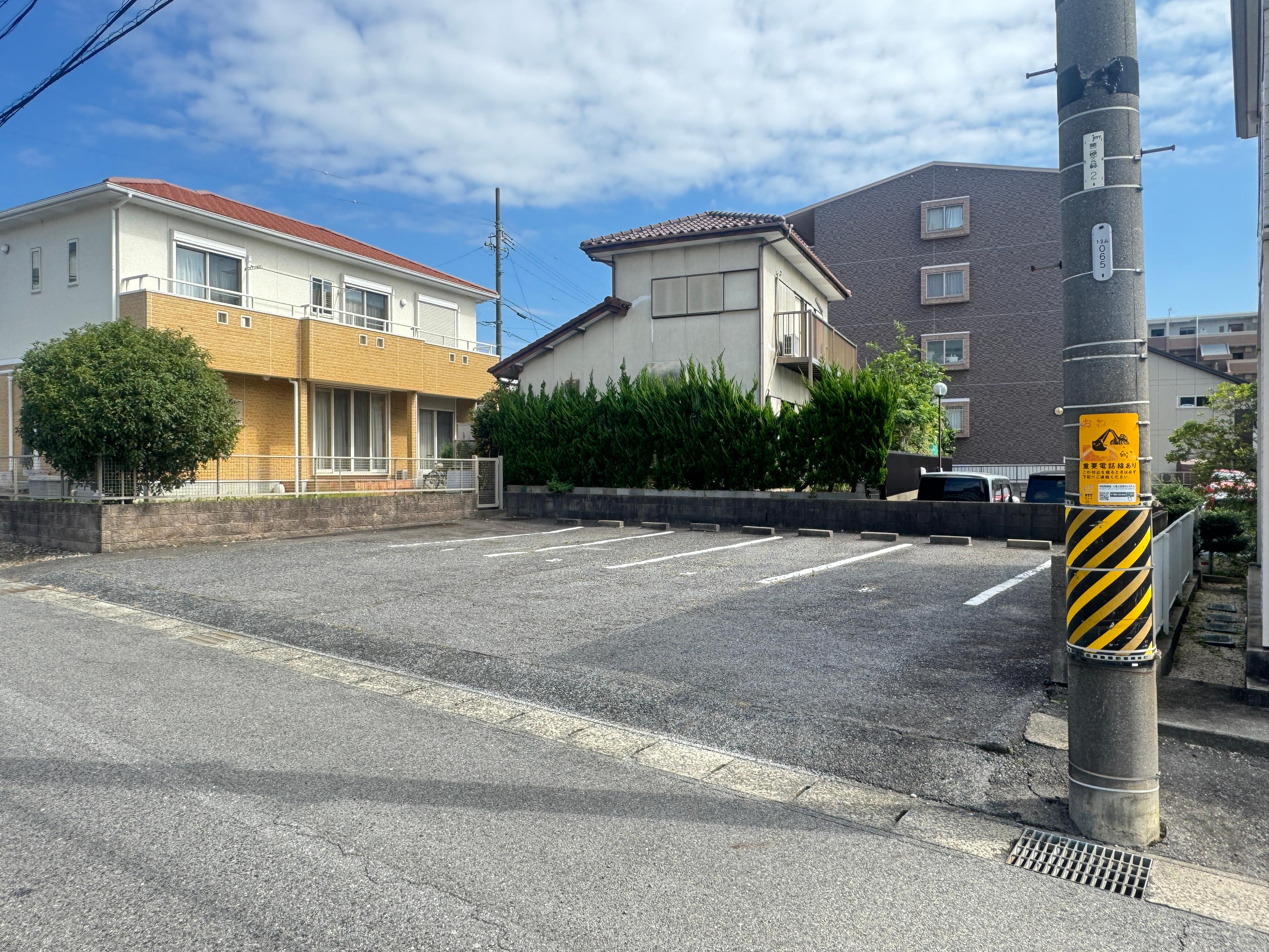 寿町２丁目駐車場の外観・駐車場イメージ2枚目