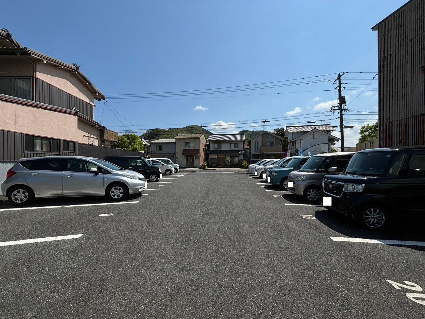 吉方町1丁目116駐車場の外観・駐車場イメージ3枚目