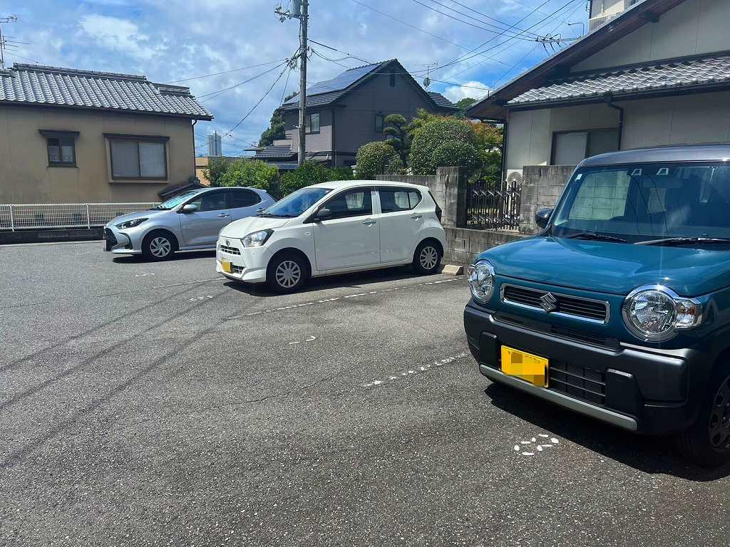 セジュール藤(25661)の外観・駐車場イメージ1枚目