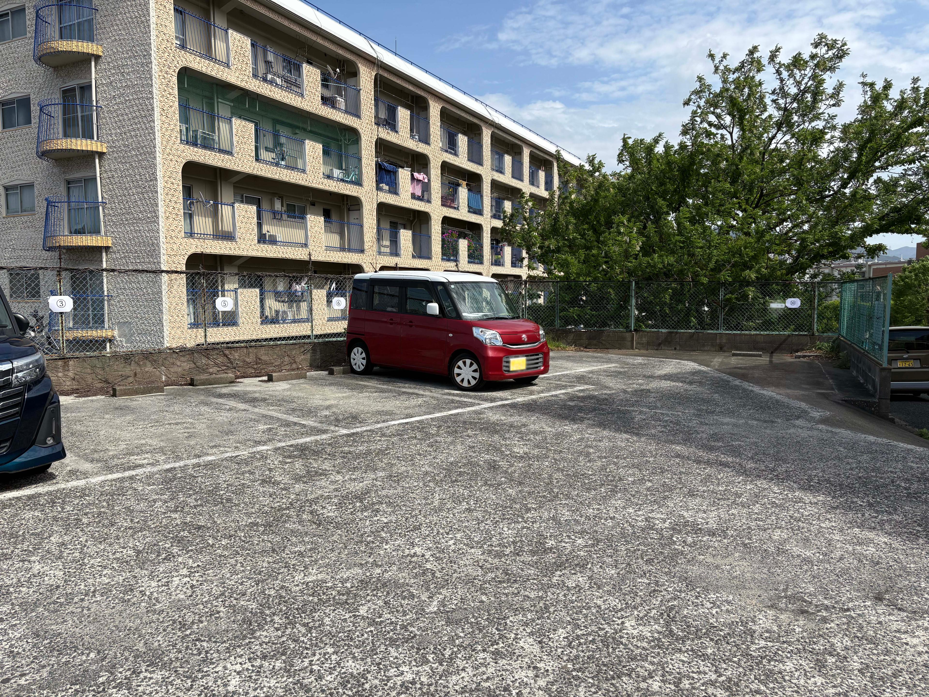 菅駐車場の外観・駐車場イメージ3枚目