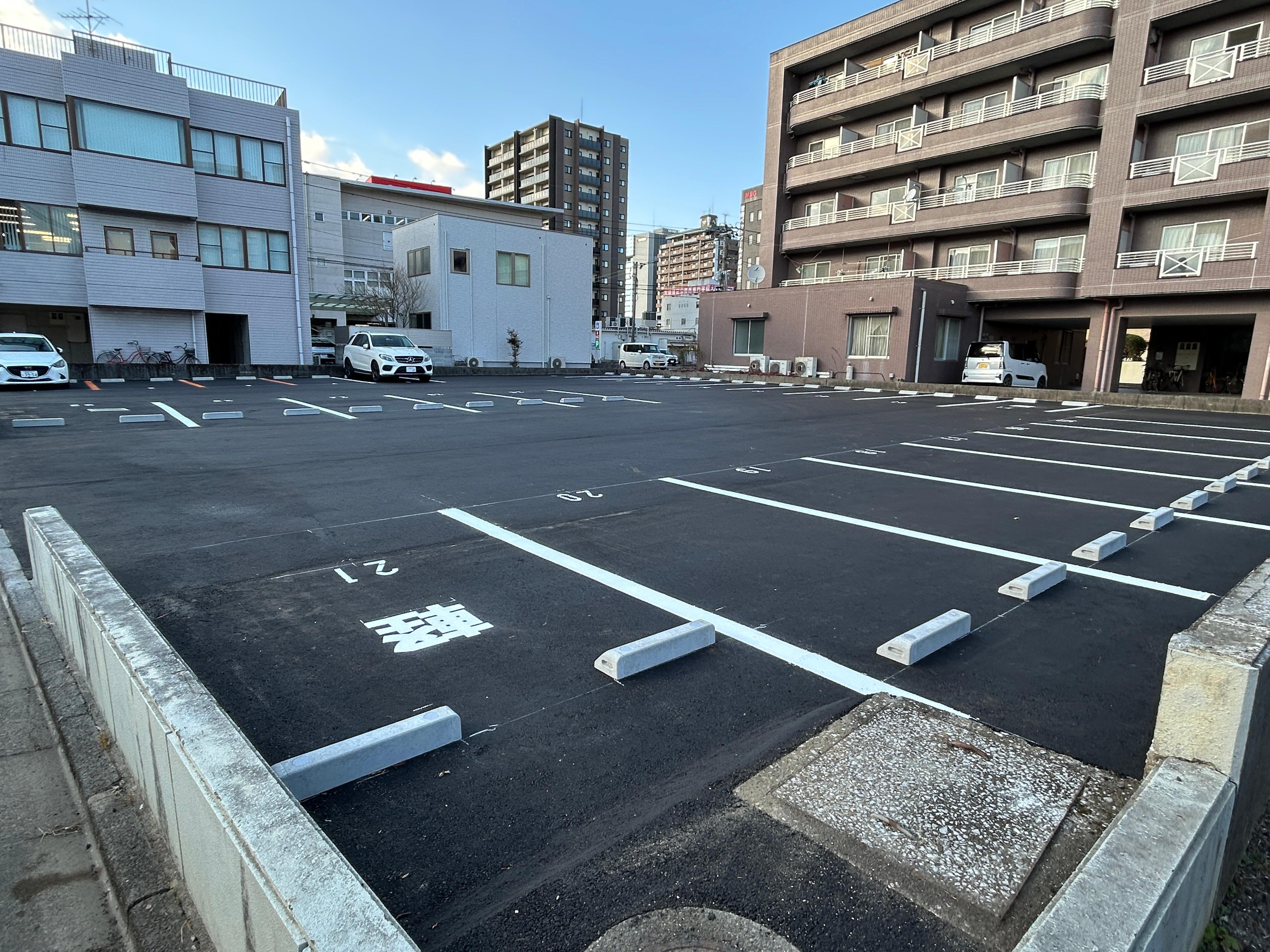クレスコパーキングの外観・駐車場イメージ2枚目