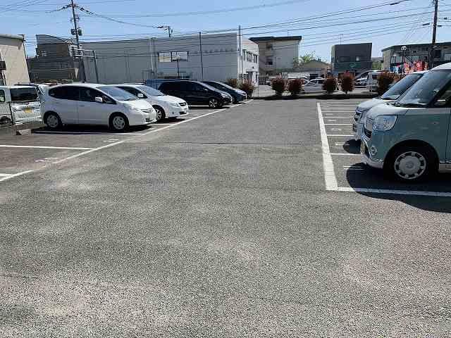 ＯＡＳＩＳ(26628)の外観・駐車場イメージ1枚目