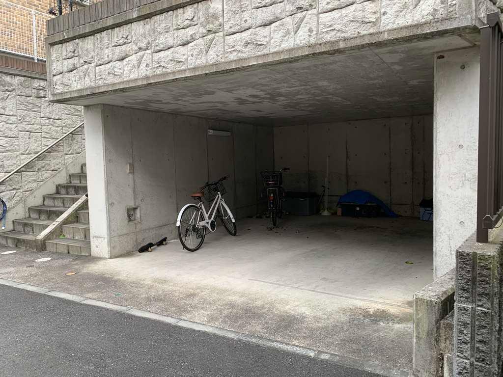 ＦＫ神奈川区西大口駐車場の外観・駐車場イメージ1枚目