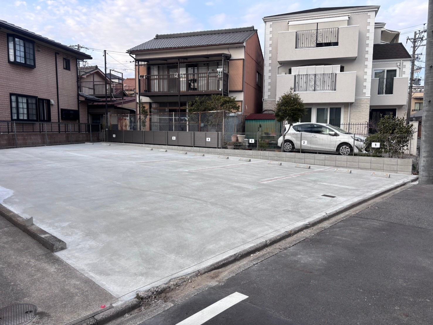 西区枇杷島二丁目駐車場の外観・駐車場イメージ1枚目