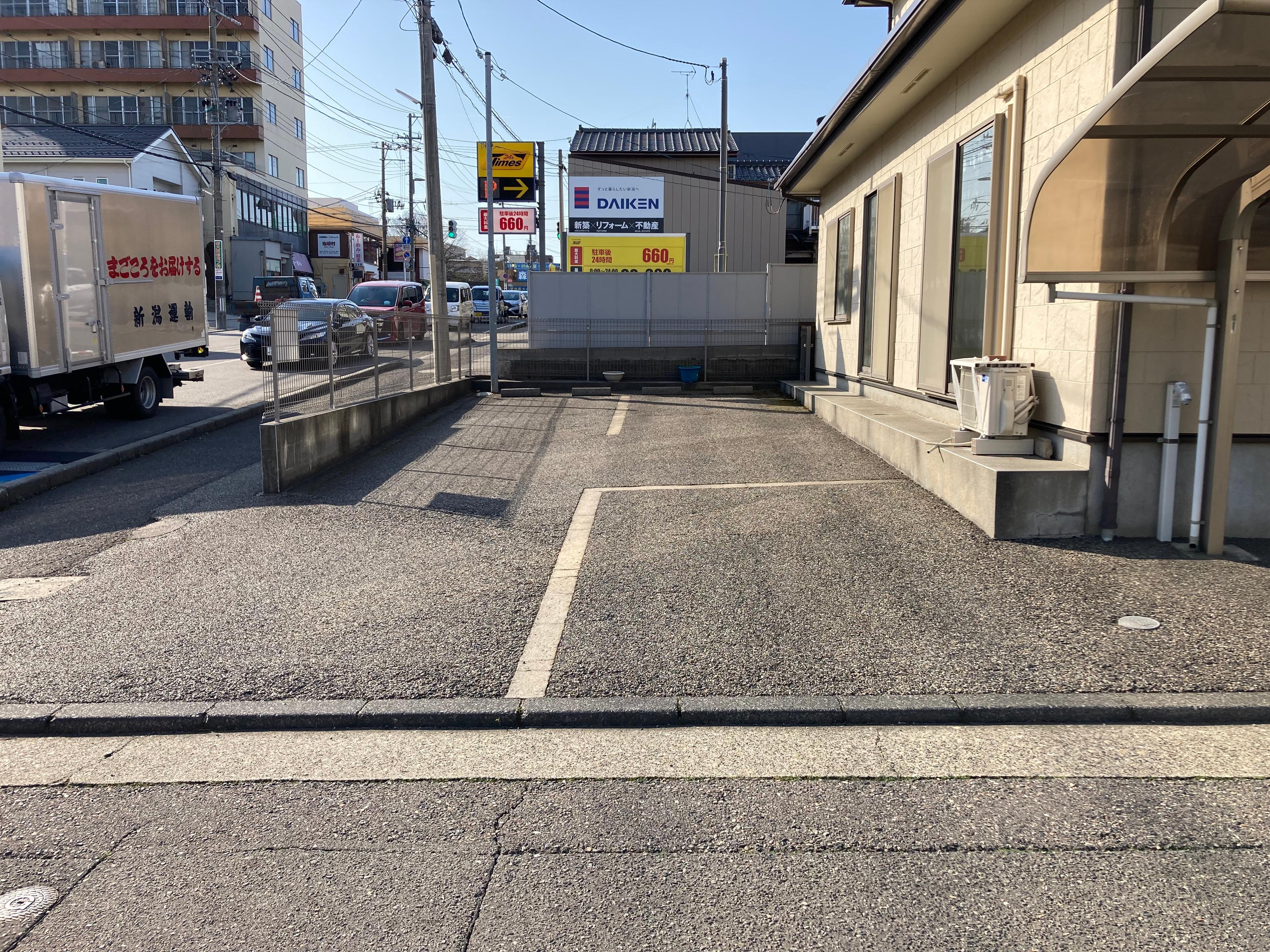 小針上山駐車場の外観・駐車場イメージ3枚目