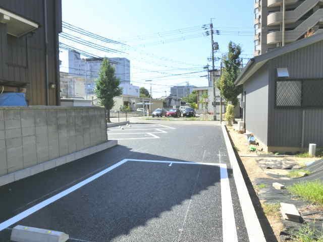 ワイズ・桜 第17駐車場の外観・駐車場イメージ3枚目