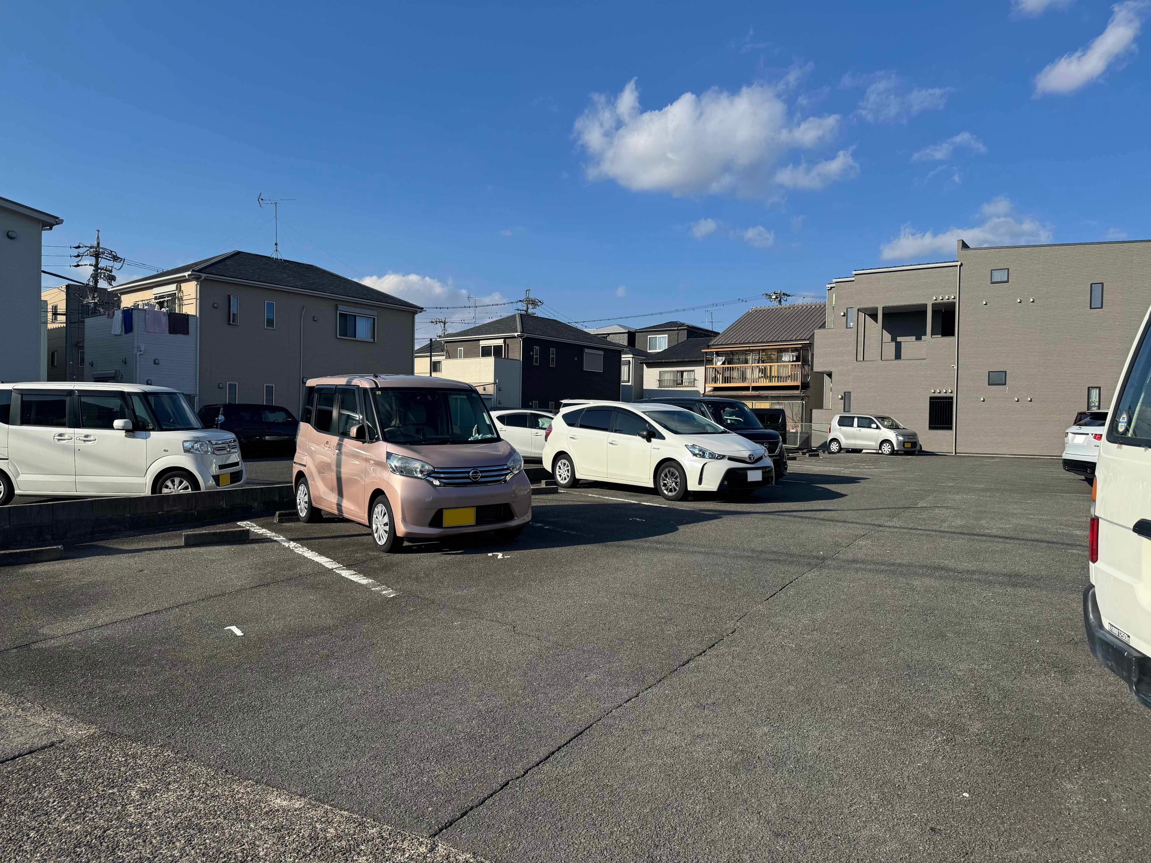 P30の外観・駐車場イメージ2枚目