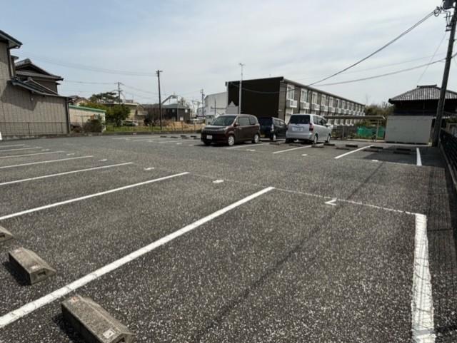 星越(21819)の外観・駐車場イメージ1枚目