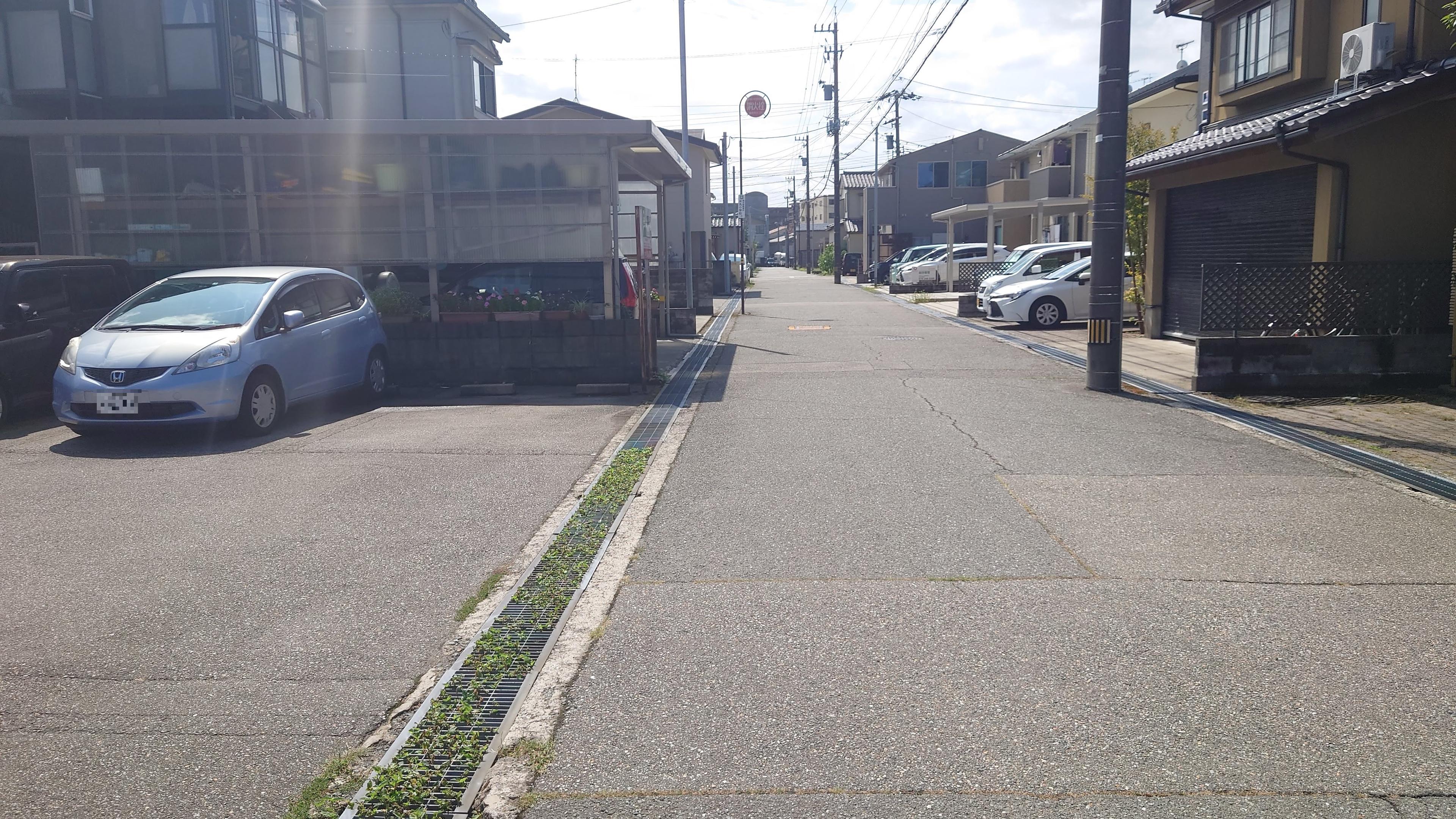 千田駐車場の外観・駐車場イメージ3枚目