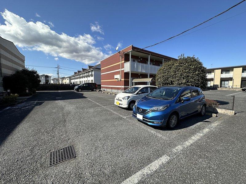 ヴィヴァルディ(24402)の外観・駐車場イメージ2枚目