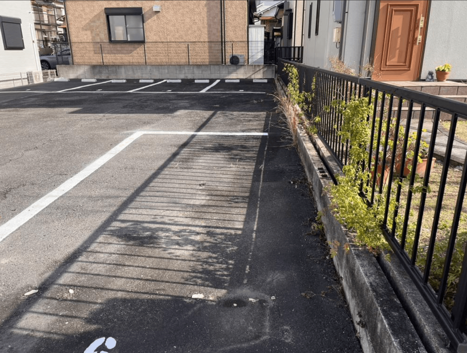FK上飯田東町1丁目13パーキングの外観・駐車場イメージ3枚目