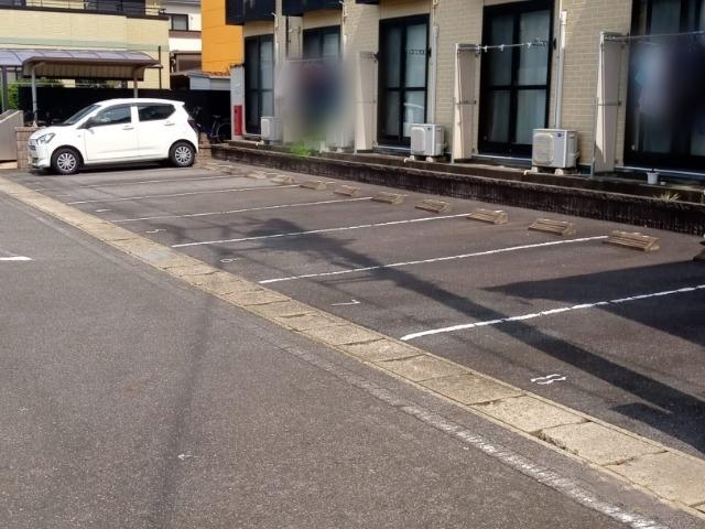 フローラル(39416)の外観・駐車場イメージ1枚目