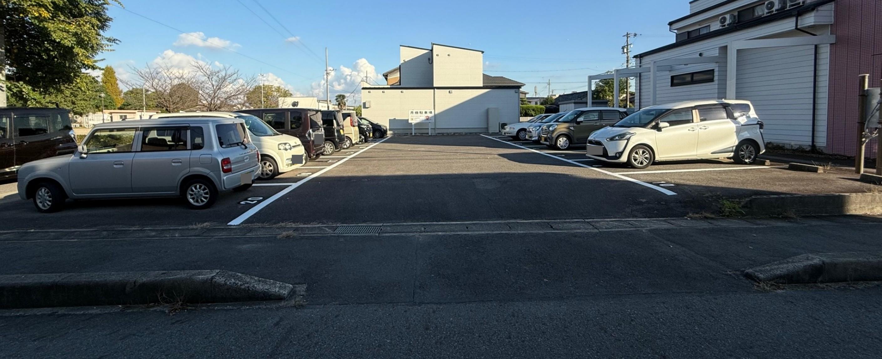 天竺桂公園前駐車場の外観・駐車場イメージ1枚目