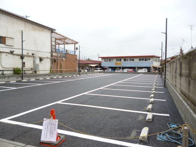 西口駅前駐車場の外観・駐車場イメージ2枚目