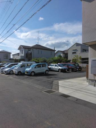 松塚パーキングの外観・駐車場イメージ3枚目