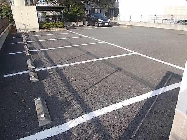 雅楽　蔵(31063)の外観・駐車場イメージ2枚目