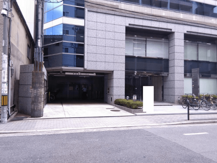 FKイーストコート2番街駐車場（月極駐車場）兵庫県神戸市東灘区向洋町中1丁目14番地屋根（あり）立体（舗装【あり】）詳細Park