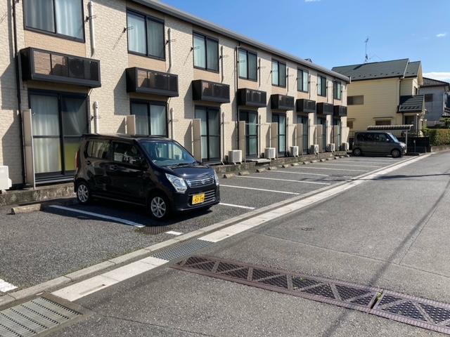ＳＵＮ　ＲＯＹＡＬ(28707)の外観・駐車場イメージ1枚目