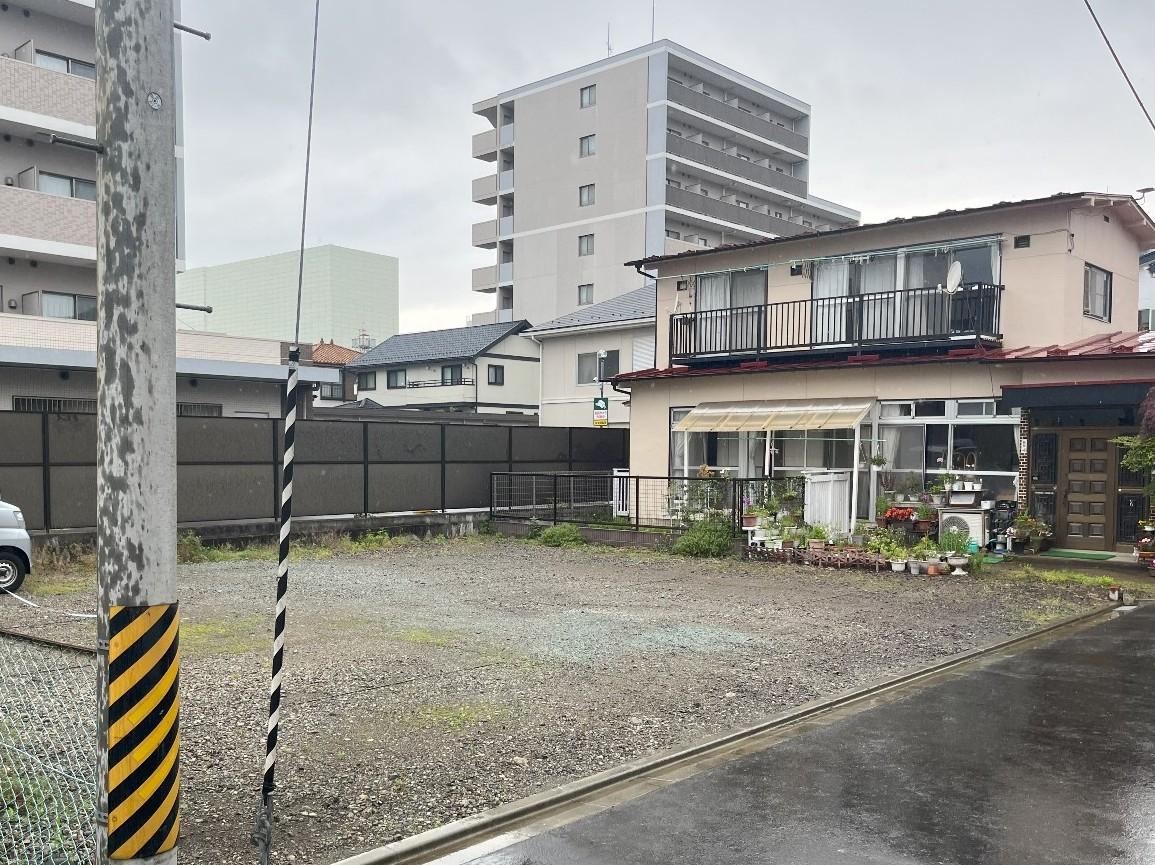 ホットハウス広瀬町６０パーキングの外観・駐車場イメージ1枚目