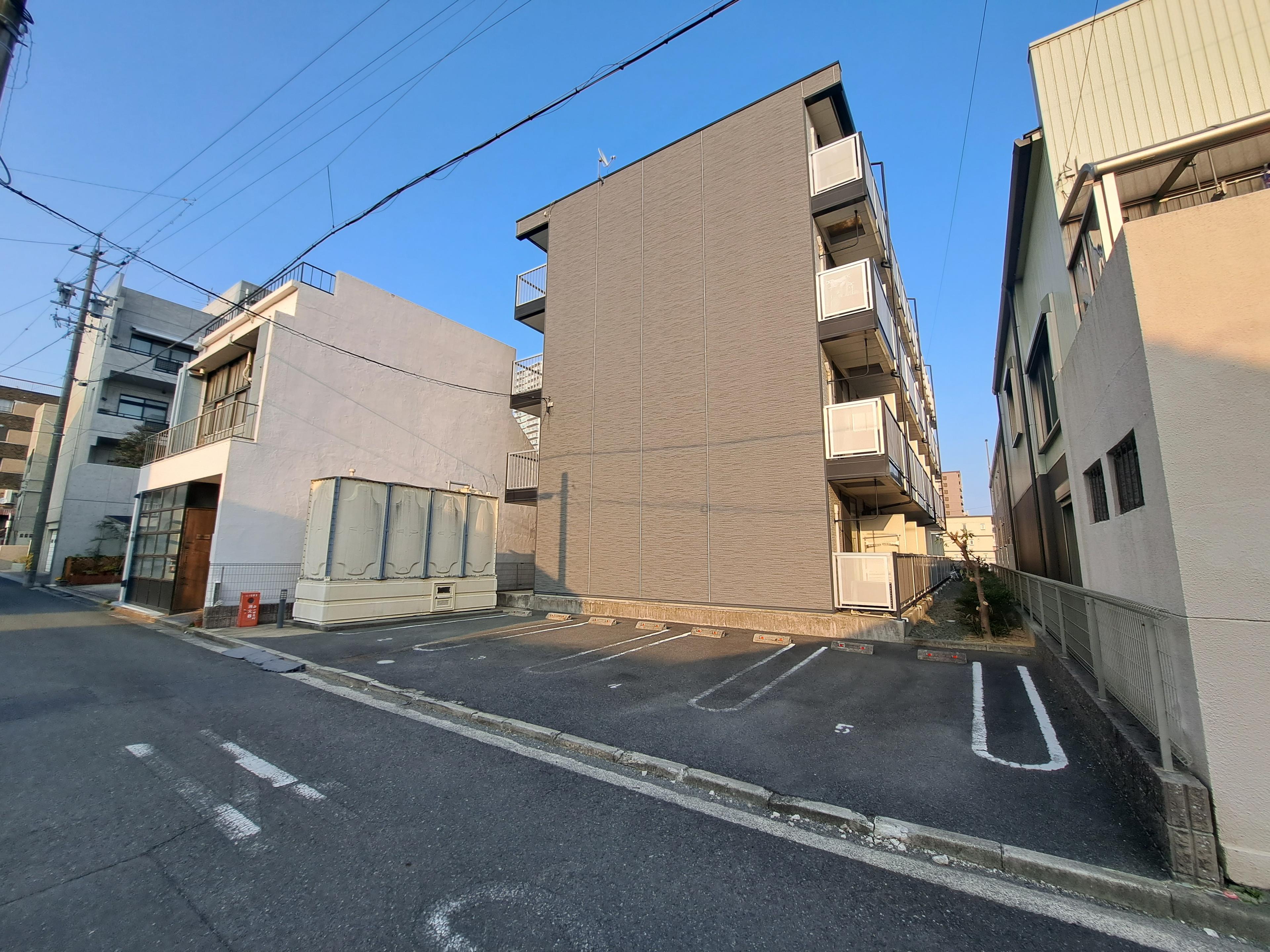 トレモロ(37936)の外観・駐車場イメージ1枚目