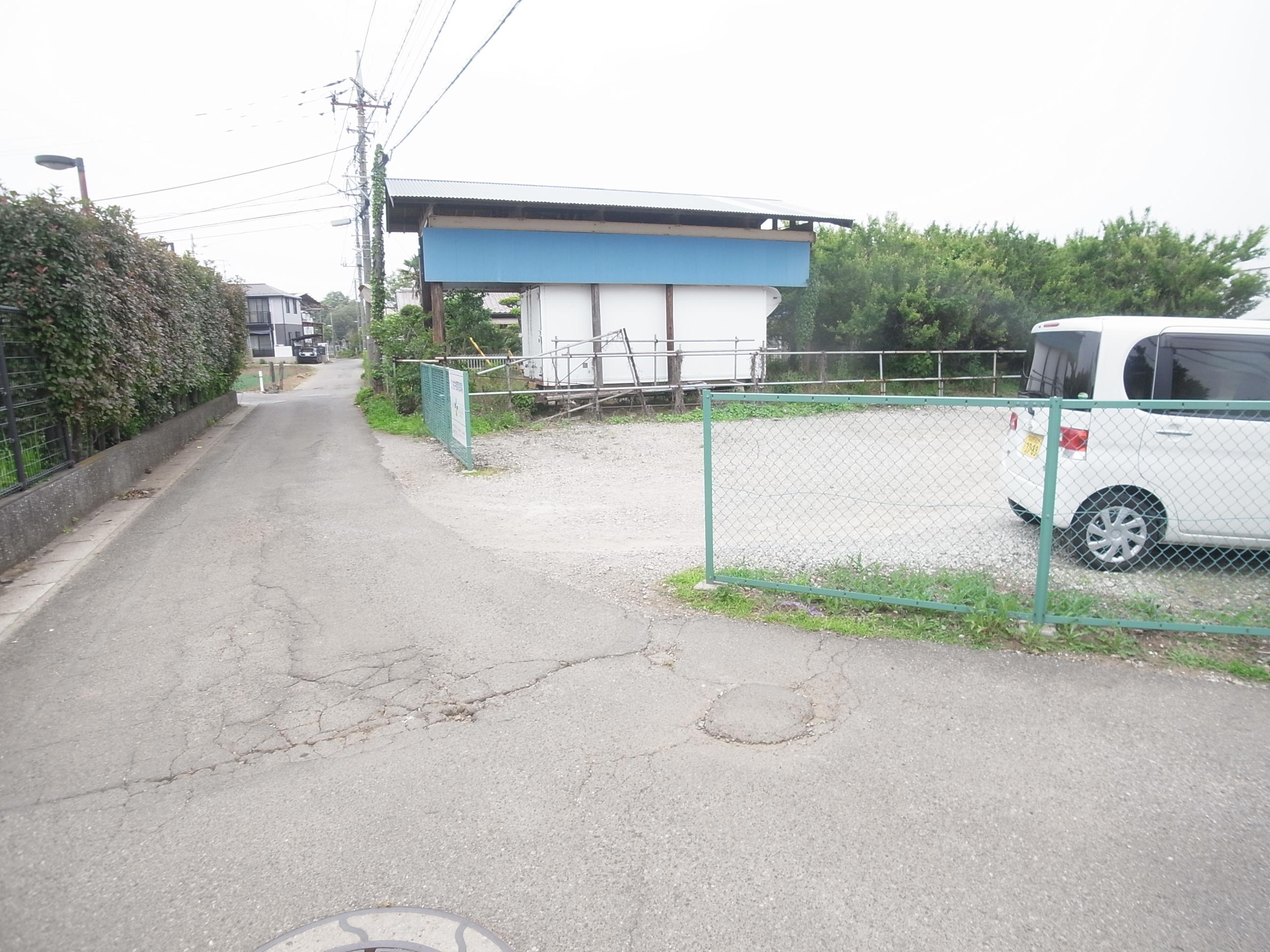 【52233】柏井植草駐車場の外観・駐車場イメージ3枚目