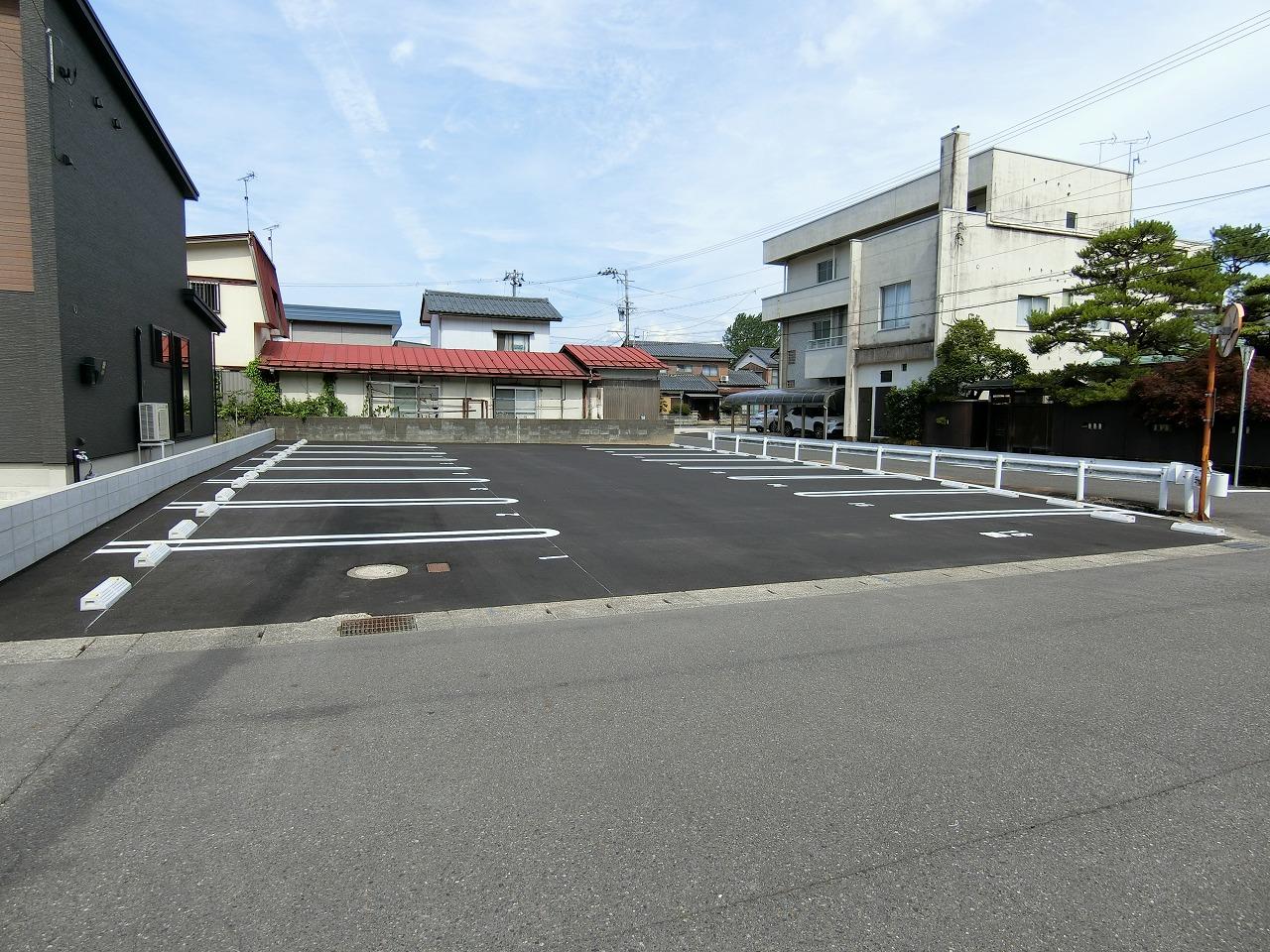 鯖江市・西山町パーキングの外観・駐車場イメージ1枚目