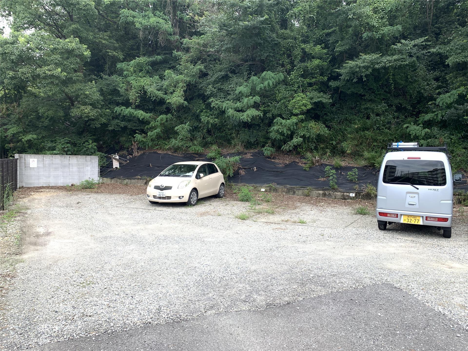 逆瀬台相和パーキングの外観・駐車場イメージ1枚目