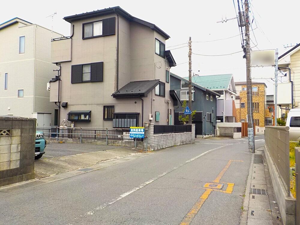 パーキングヤマダの外観・駐車場イメージ3枚目