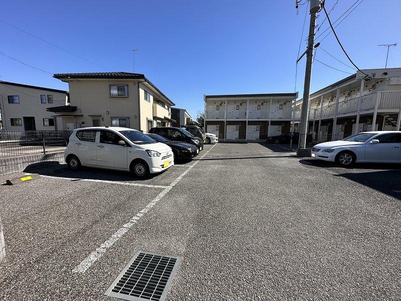 シャルマンピエース(23432)の外観・駐車場イメージ2枚目