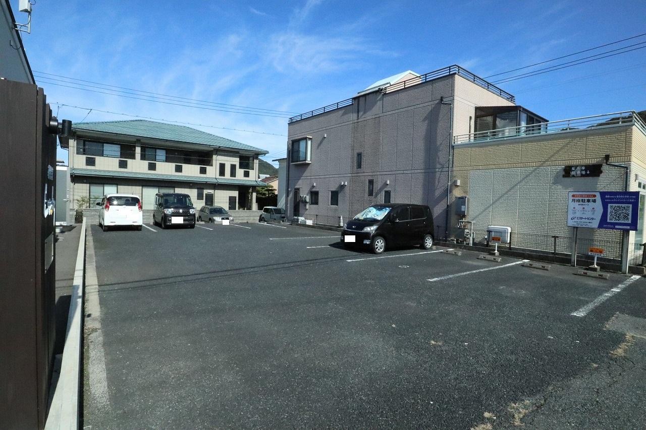 御弓町37-3駐車場の外観・駐車場イメージ1枚目
