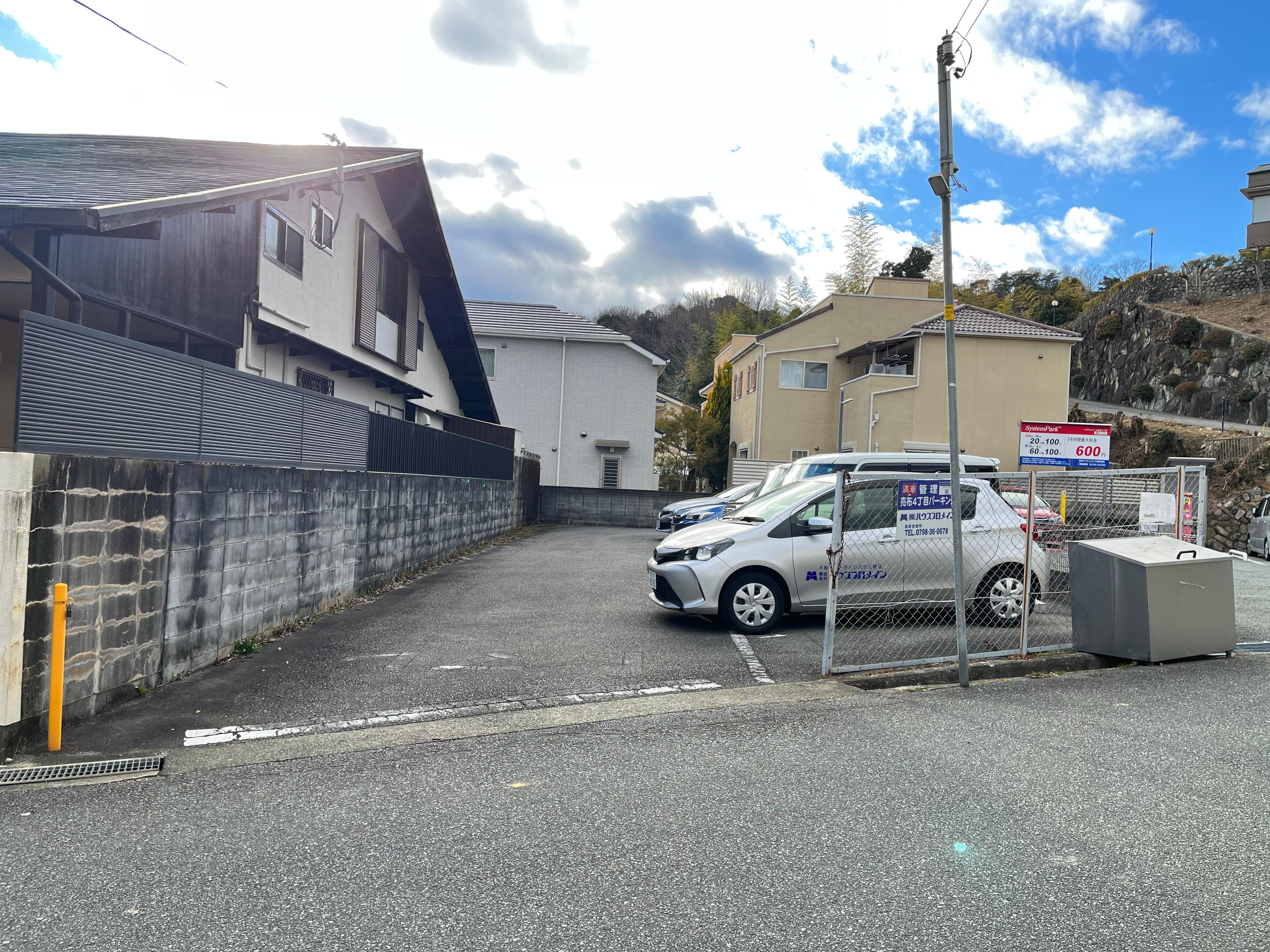 売布4丁目パーキングの外観・駐車場イメージ1枚目