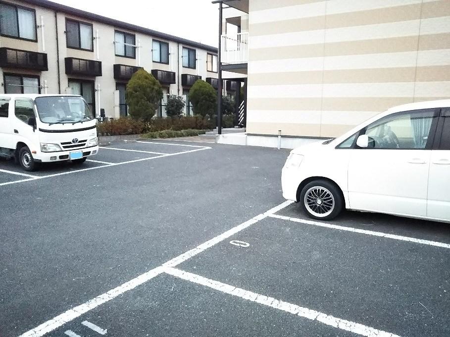 ＴＭおゆみ野(34575)の外観・駐車場イメージ1枚目