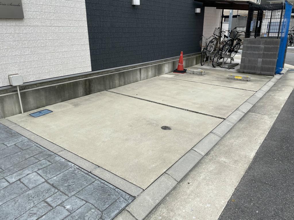 リブリ・FERIO園田駐車場の外観・駐車場イメージ1枚目