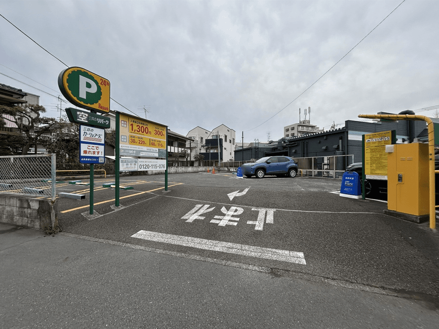 狛江東和泉１丁目の外観・駐車場イメージ3枚目