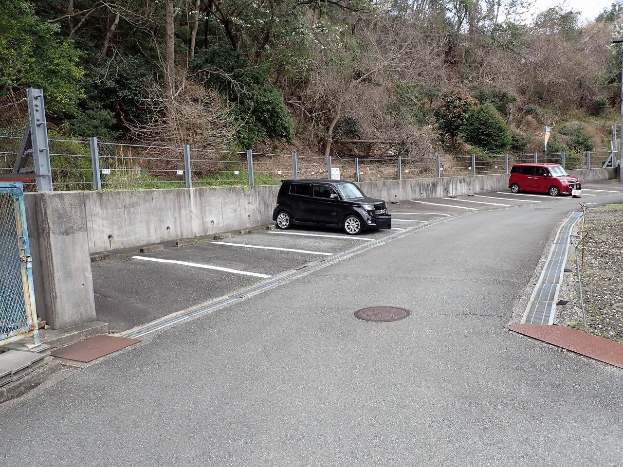 千尋相産東駐車場の外観・駐車場イメージ1枚目