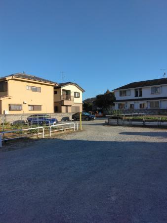 さくら駐車場の外観・駐車場イメージ3枚目