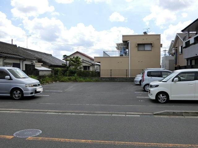 新原駐車場（西伊敷６丁目）の外観・駐車場イメージ2枚目