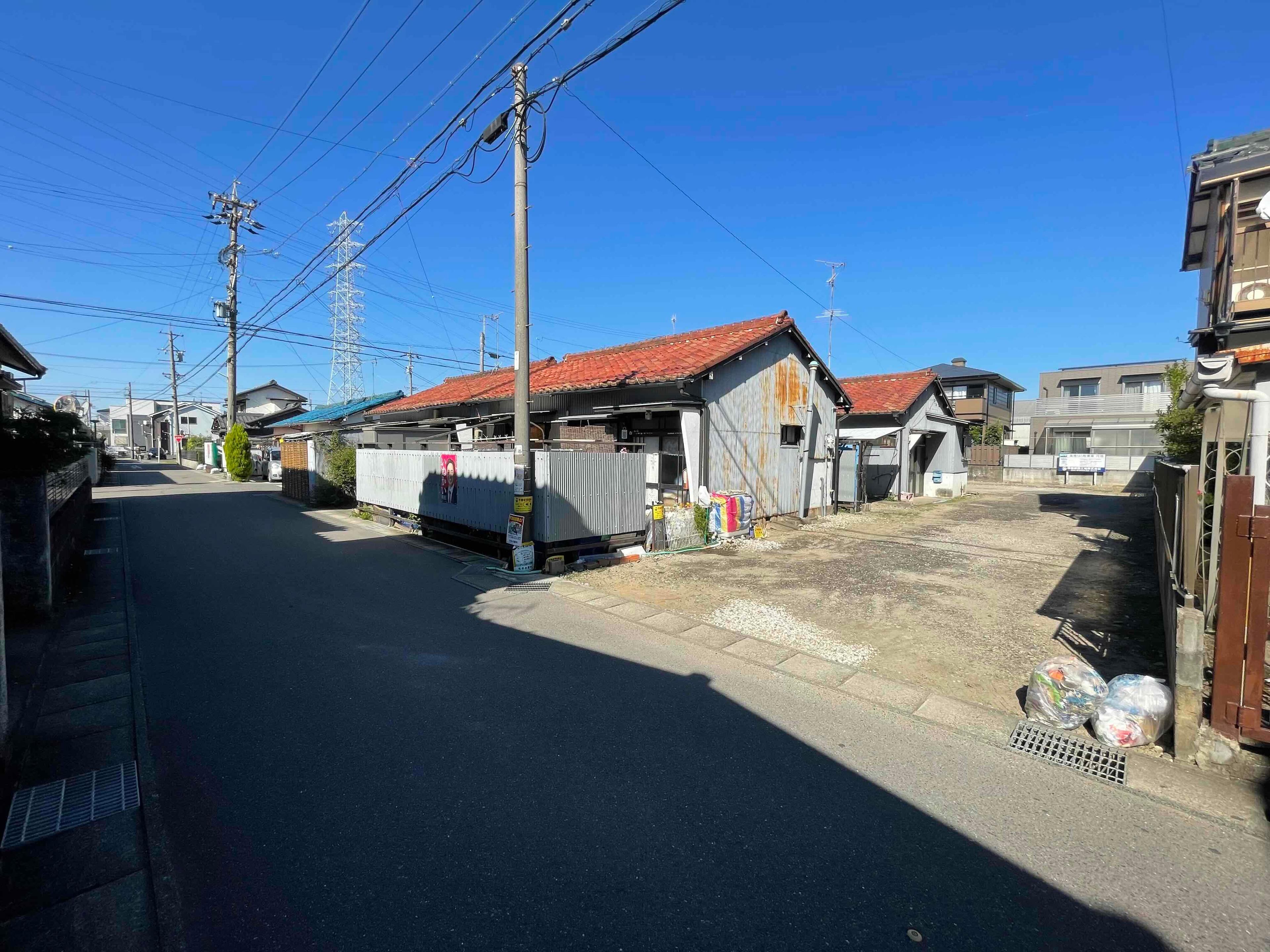 高畑145駐車場の外観・駐車場イメージ1枚目