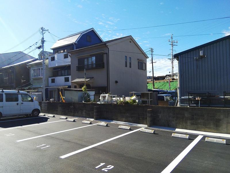 大喜ハイツモータープールの外観・駐車場イメージ1枚目